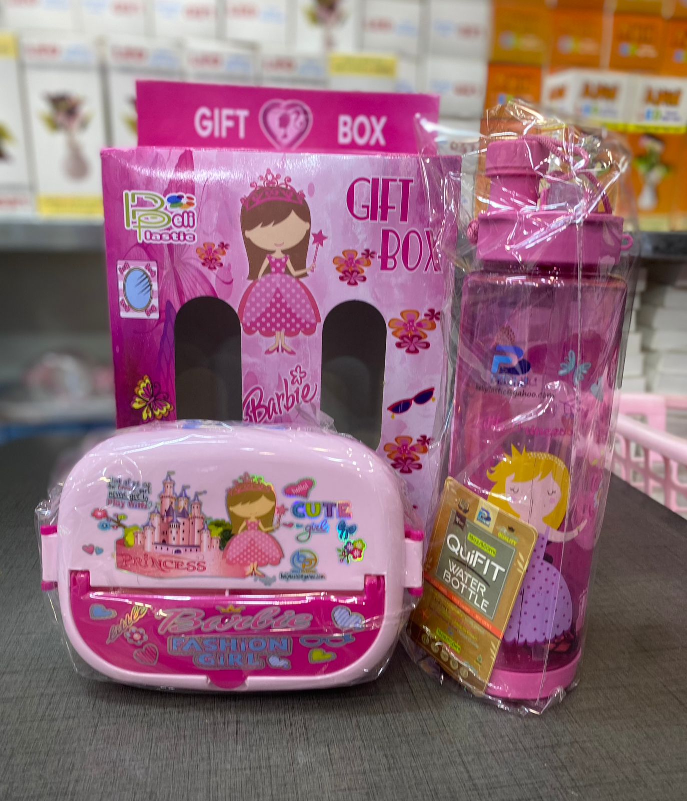 2 in 1 water bottle and lunch box GIFT pack / Gift Box for girls and boys / premium quality / best gift for kids / 2 in 1 water bottle and lunch box GIFT pack / Gift Box for girls and boys / premium quality / best gift for kids