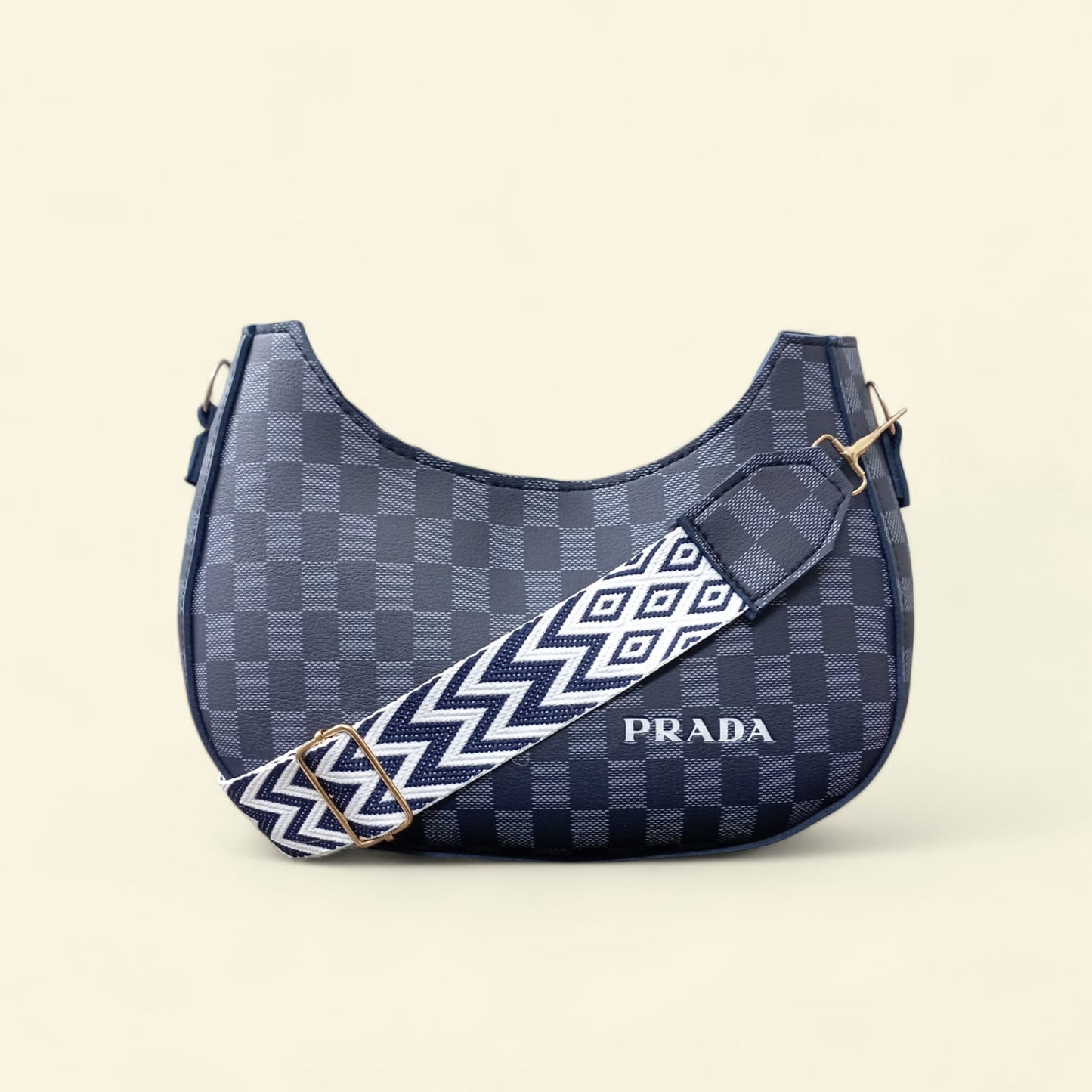 New Moon-style design Handbag