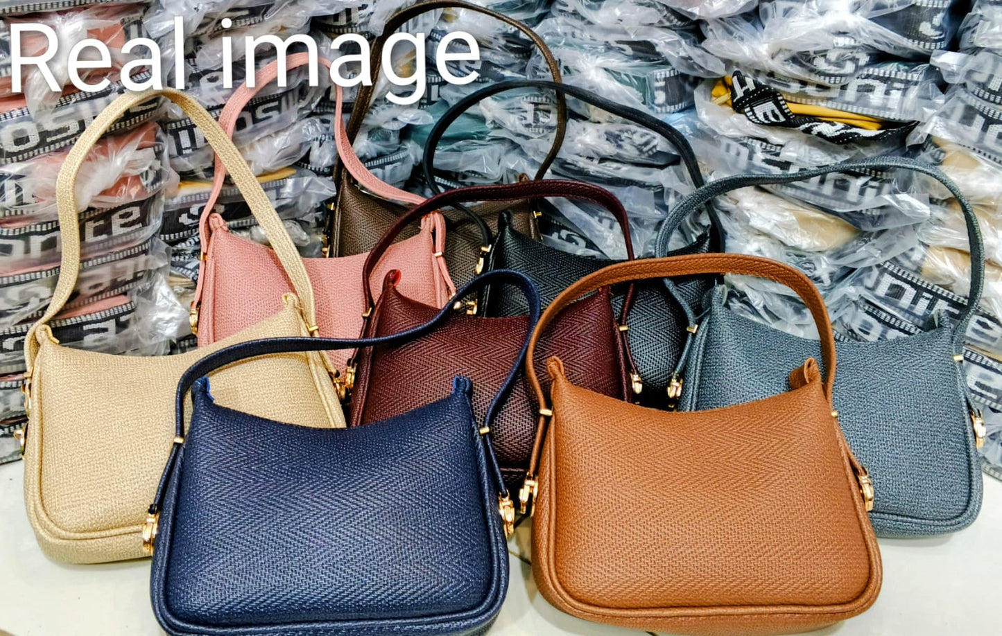 Elegant Textured Shoulder Bag – Premium & Stylish