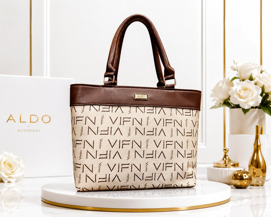 Luxury Signature Print Handbag – Premium Daily Carry