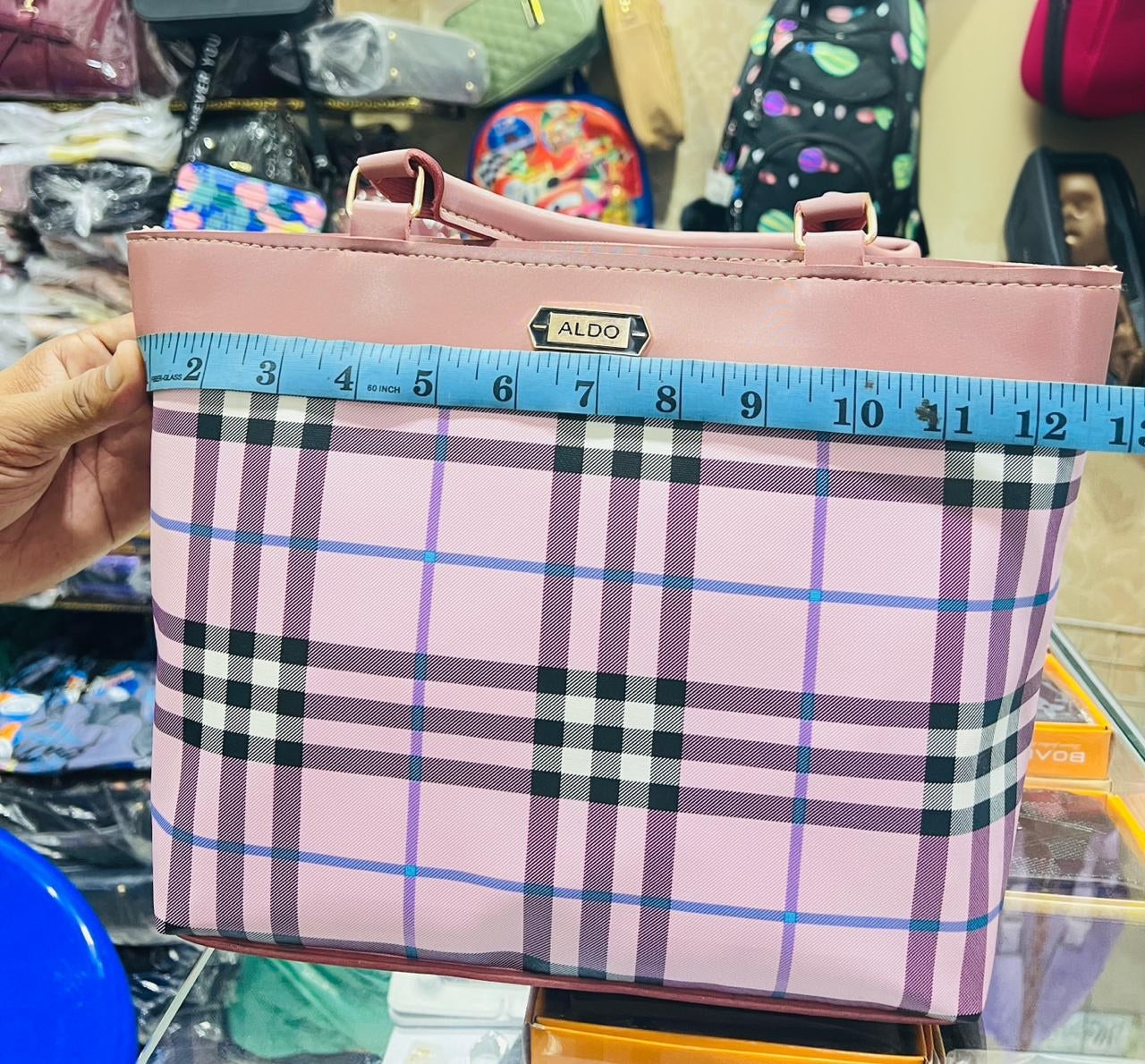 Luxury Signature Print Handbag – Premium Daily Carry