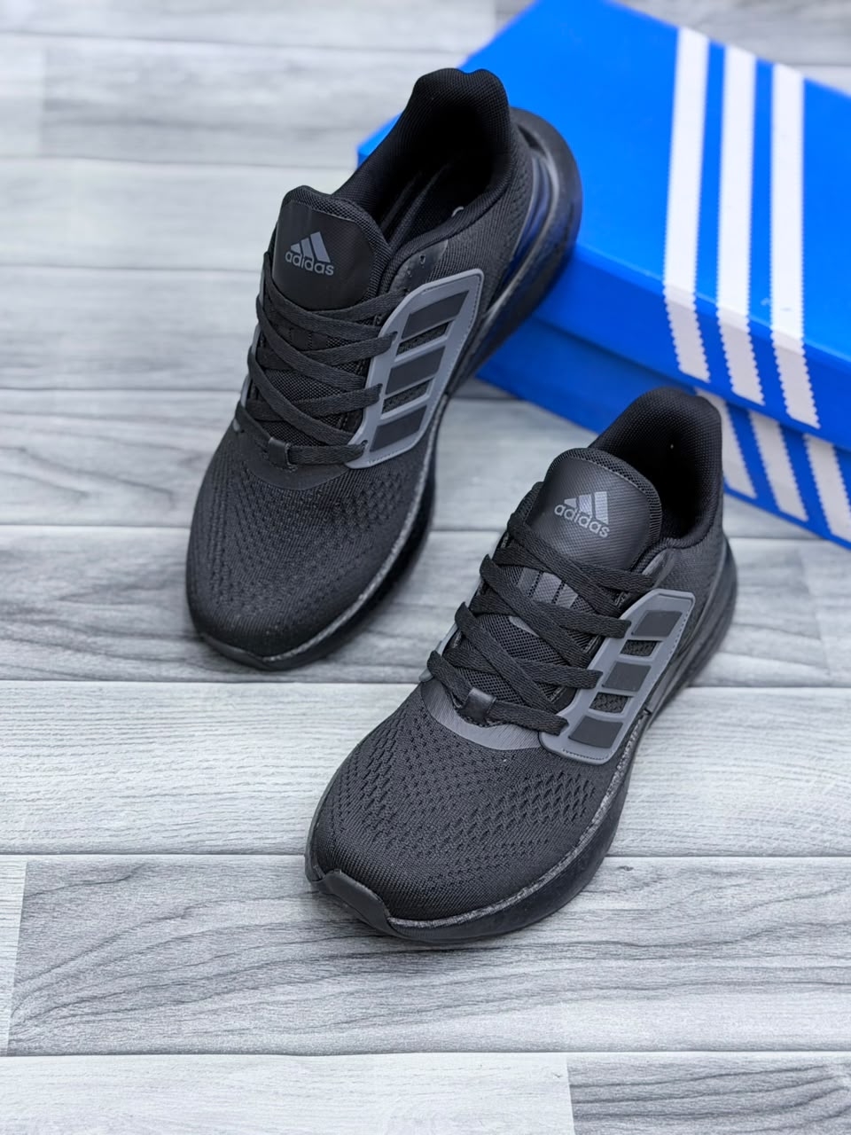 Classic Breathable Mesh Running Sneakers