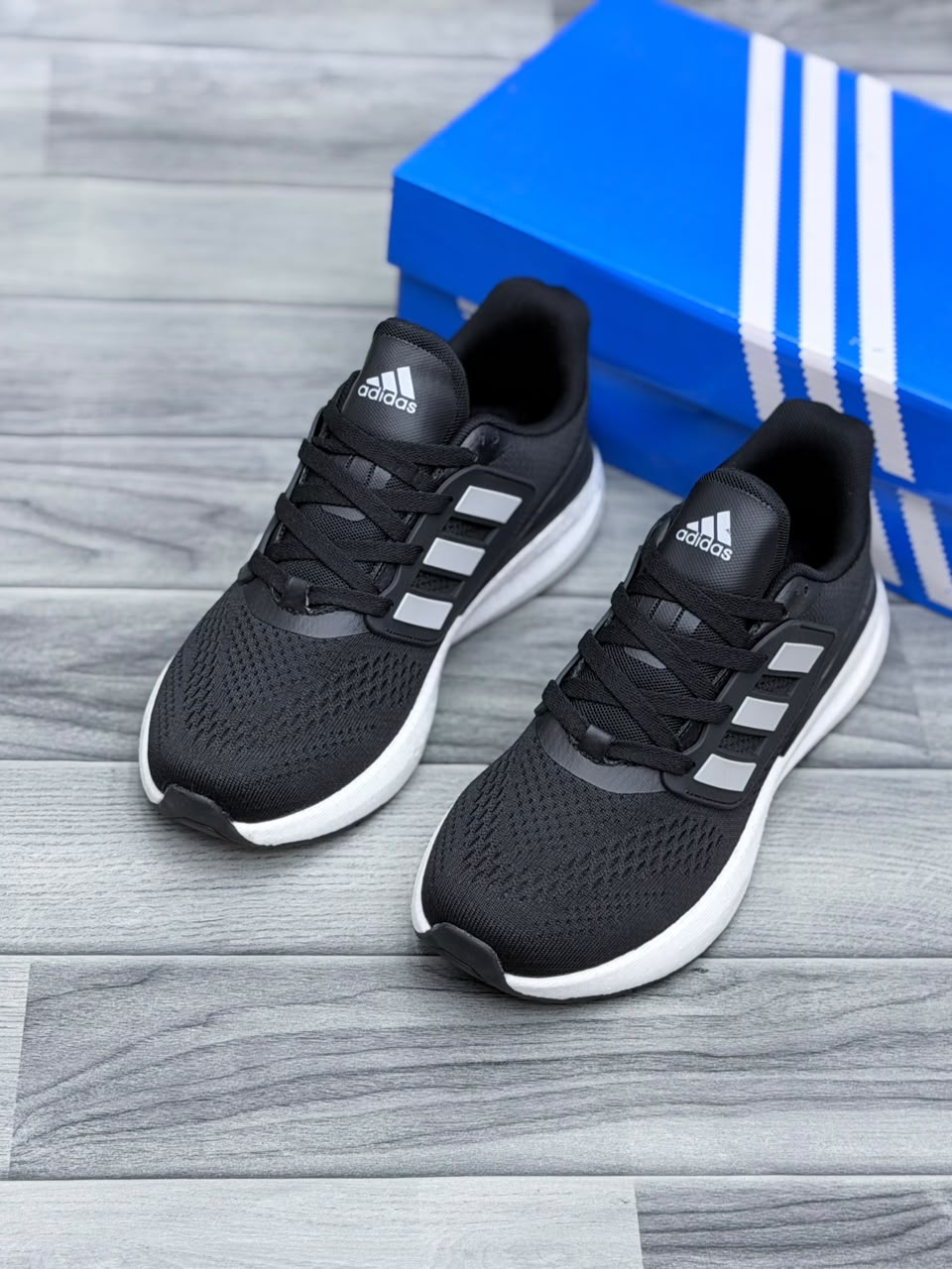 Classic Breathable Mesh Running Sneakers