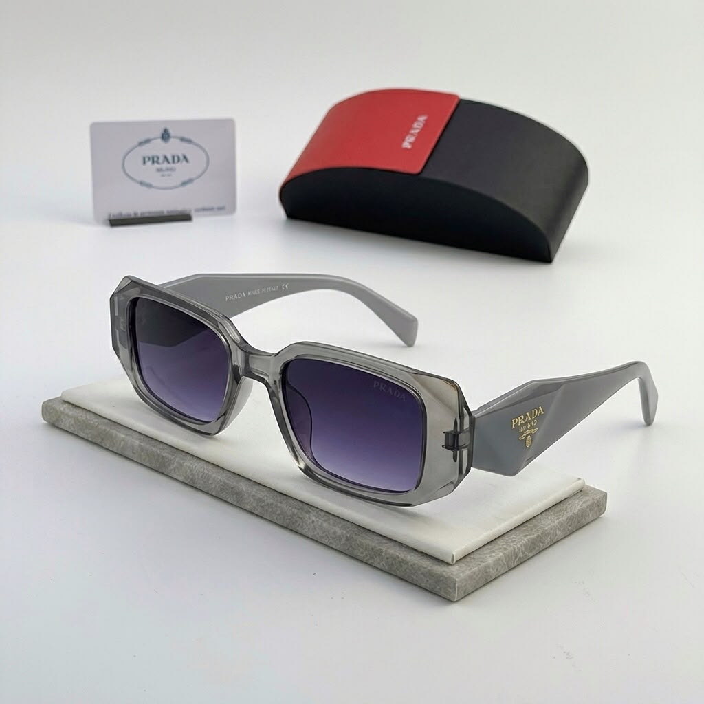 Luxury Bold Grey Frame Rectangular Sunglasses