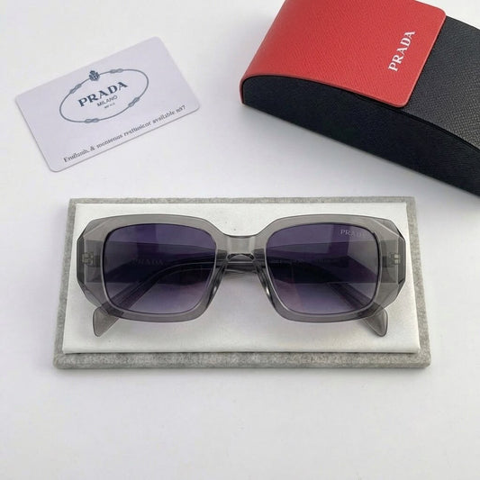Luxury Bold Grey Frame Rectangular Sunglasses
